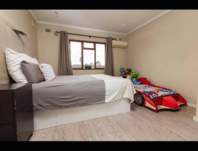 2 BEDROOM APARTMENT RENTED IN ESCOMBE